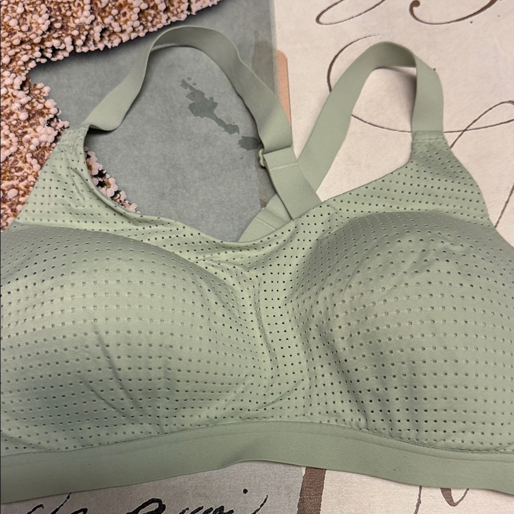 Victoria's Secret Light Sage Green Padded Sports Bra
